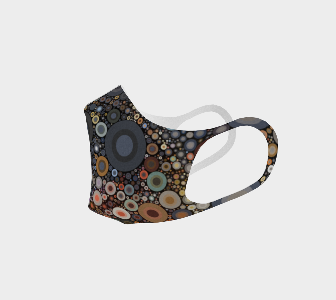 Mask with mesmerising pattern of dots in masculine palette